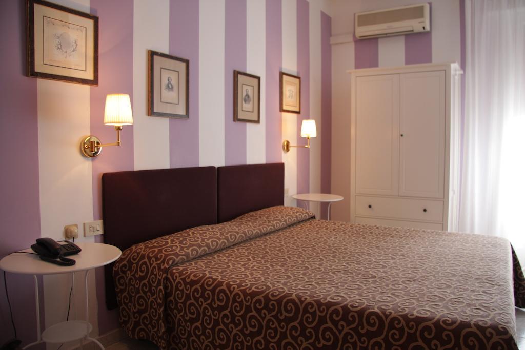 Hotel Alex Florence Exterior photo